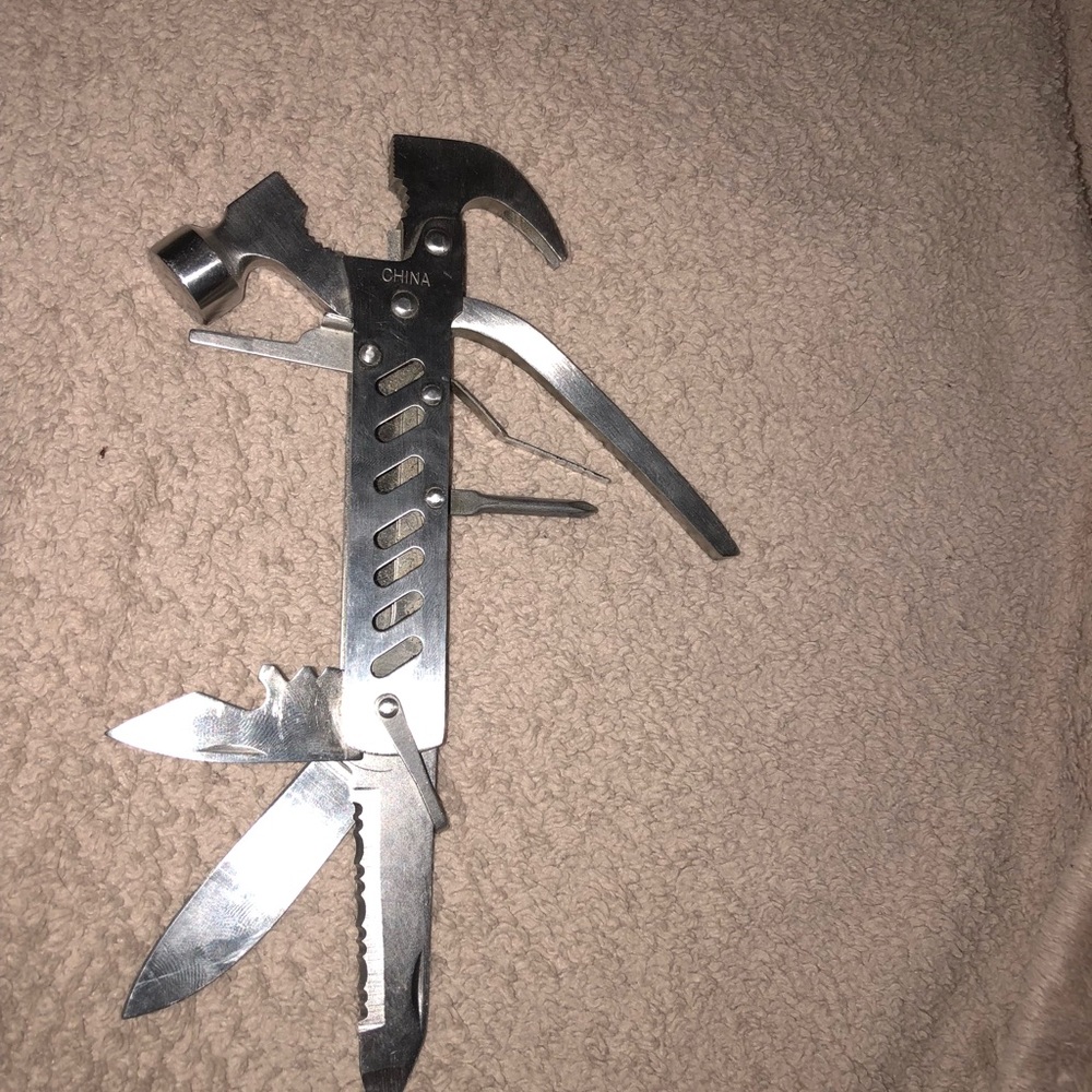 Multi tool - Picture 2 of 2